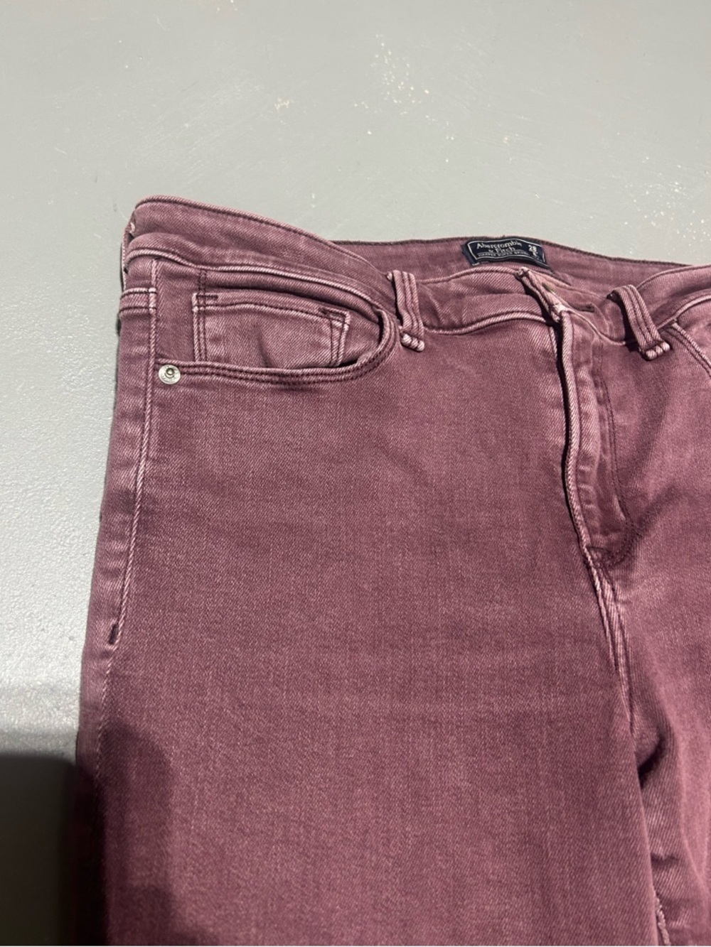 Abercrombie & Fitch Harper Super Skinny Plum / Burgundy Jeans (Women’s Size 6) - Picture 4 of 12